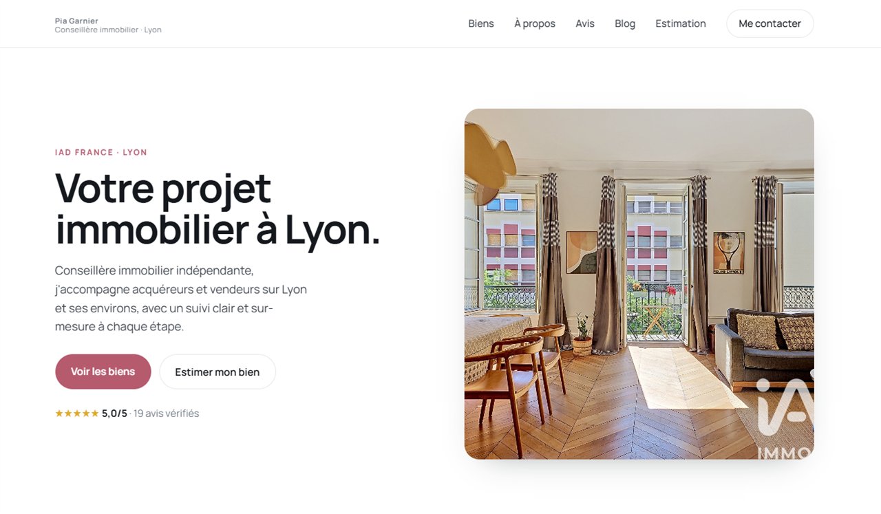 Design Minimal : la page d'accueil d'un site de conseiller immobilier